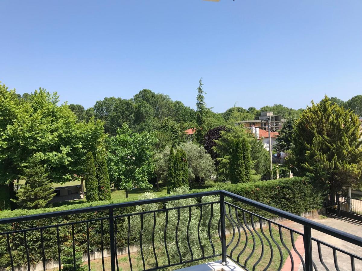Ferienwohnung Dimeli 1 Plaka Exterior foto