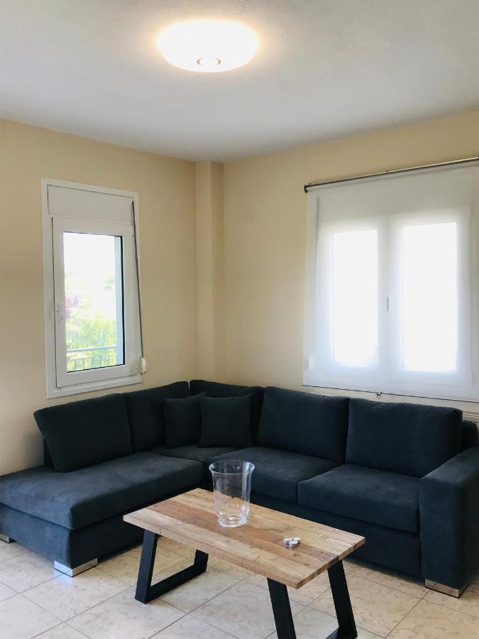 Ferienwohnung Dimeli 1 Plaka Exterior foto